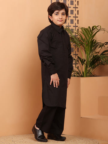 Nabia Black solid Kids Boys Shirt Collar Pathani Kurta Pajama Set