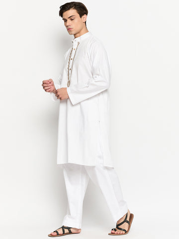 White Solid Men's Kurta With Embroidery Details