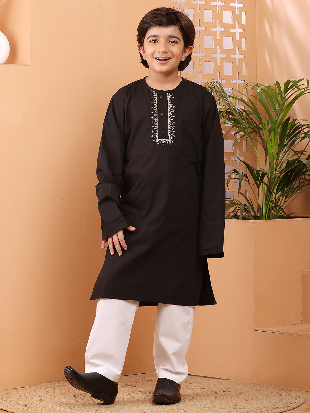 Nabia Black Solid Embroidery Detailing Kids Boy's Kurta Pajama Set