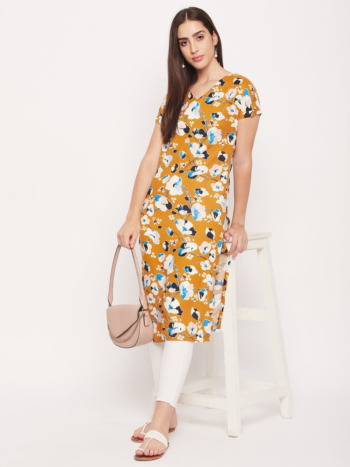 Nabia Women Yellow Printed Short-Sleeve kurta